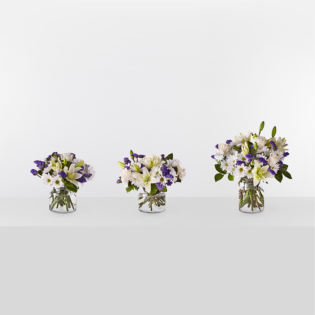 Beyond Blue Bouquet – Floreria Principe De Paz Llc, Somerset NJ