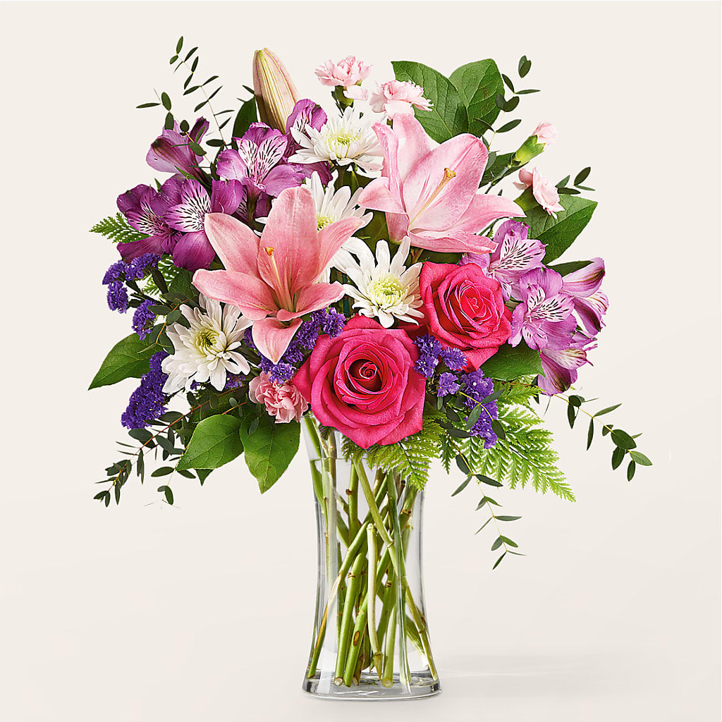 Lace & Pearls Bouquet – Floreria Principe De Paz Llc, Somerset NJ
