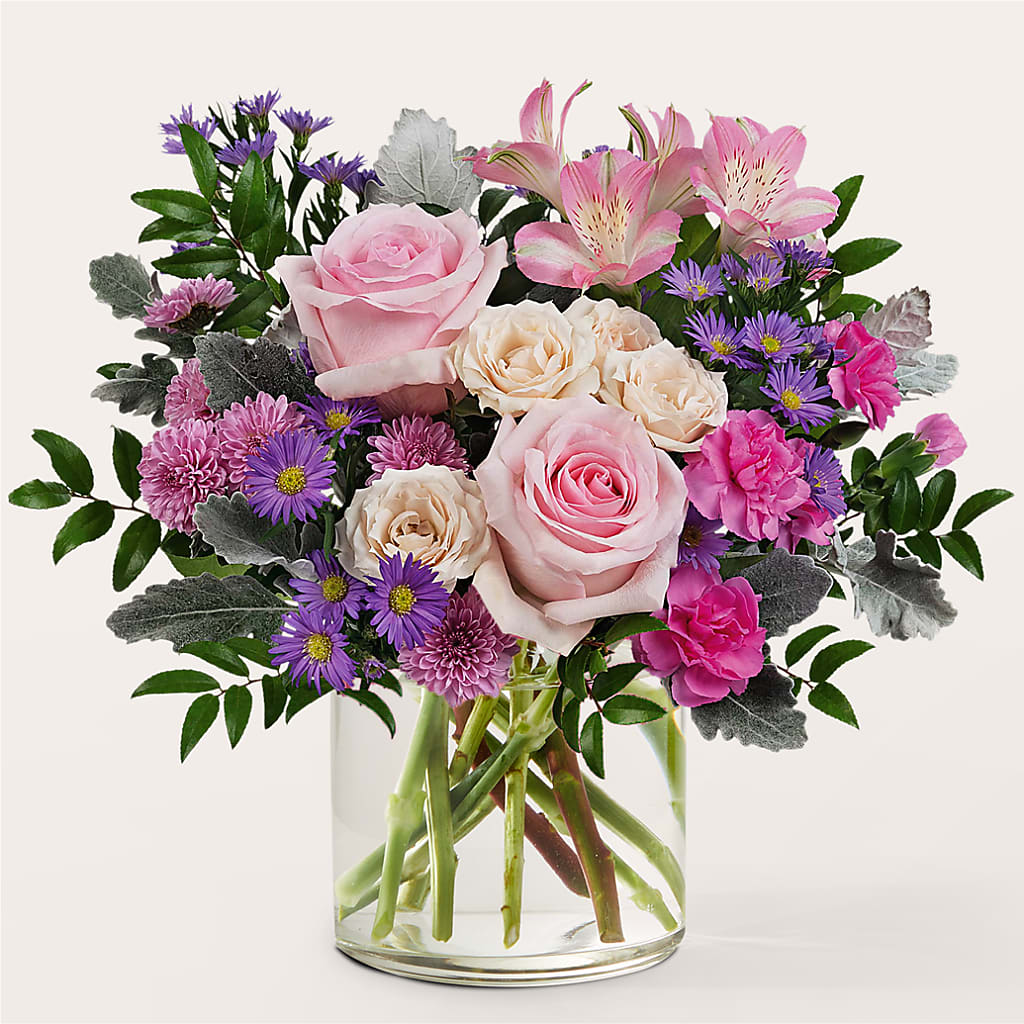 Light as a Feather Bouquet – Floreria Principe De Paz Llc, Somerset NJ