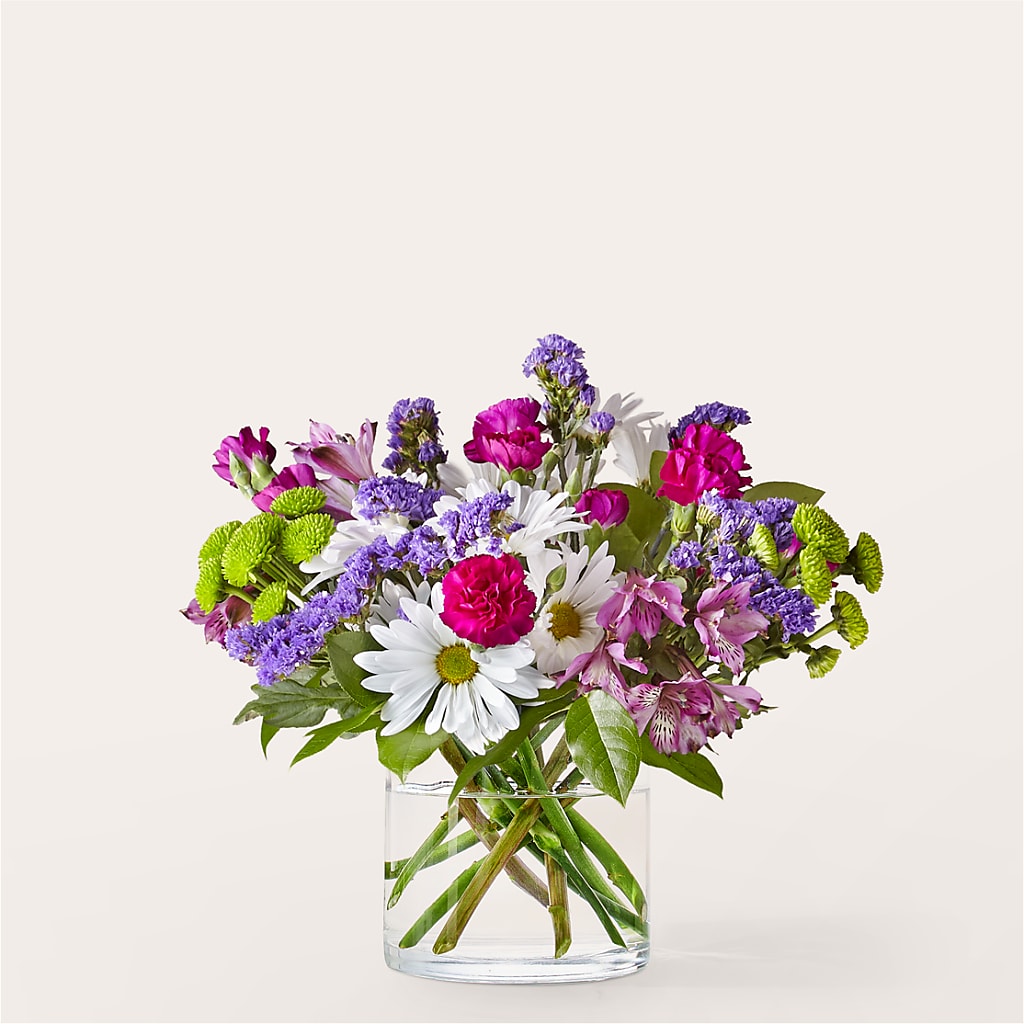 Wild Berry Bouquet – Floreria Principe De Paz Llc, Somerset NJ