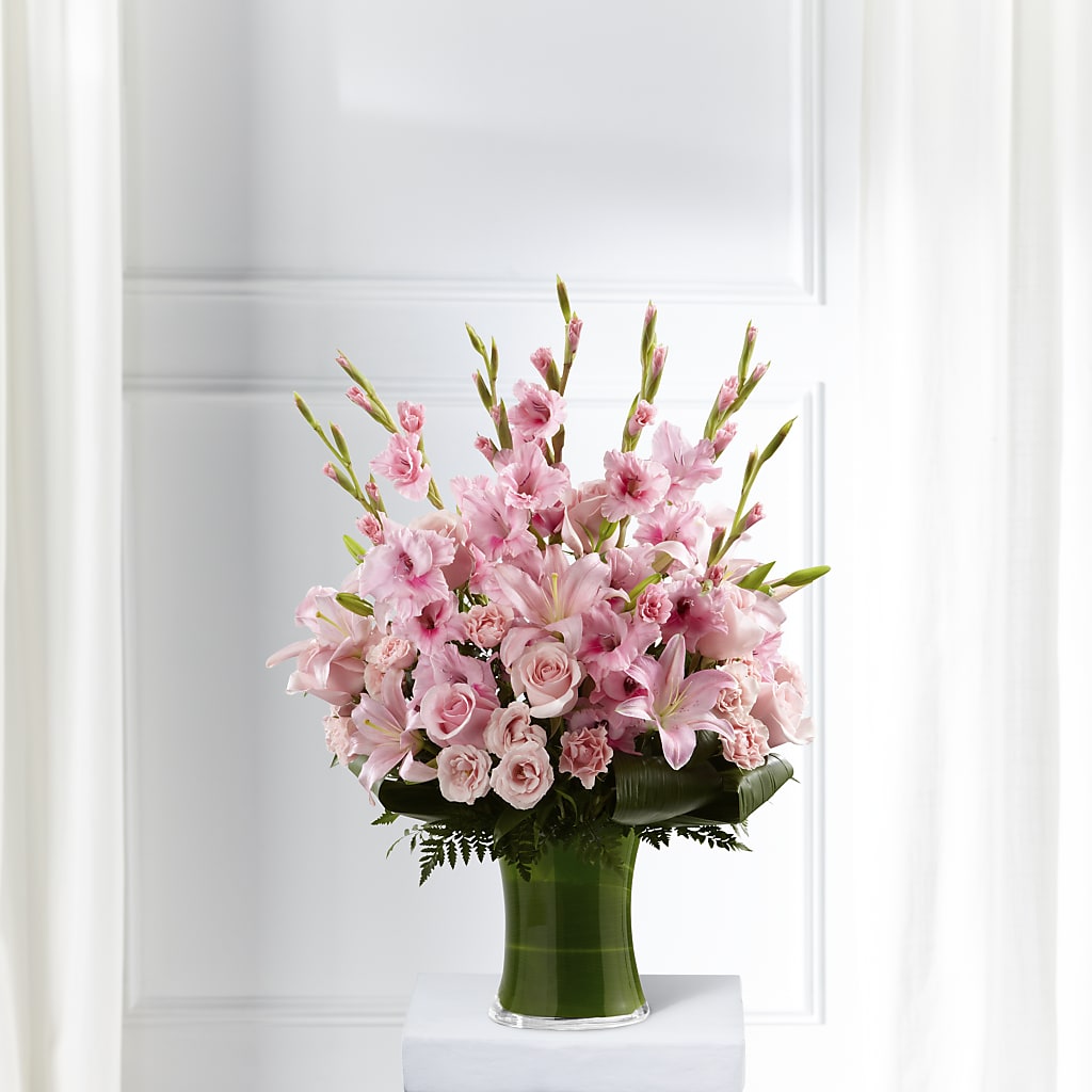 Lovely Tribute Bouquet – Floreria Principe De Paz Llc, Somerset NJ