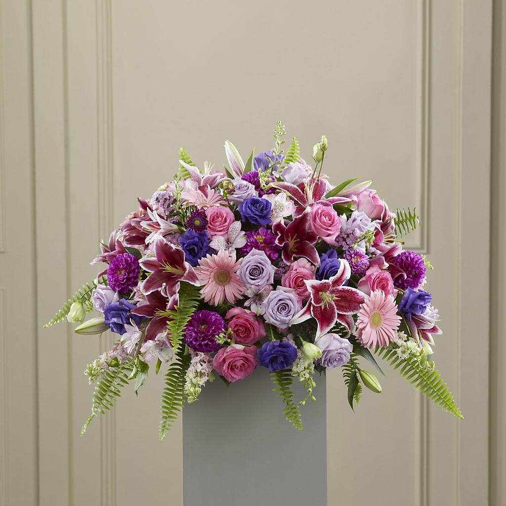 Fare Thee Well Pedestal – Floreria Principe De Paz Llc, Somerset NJ
