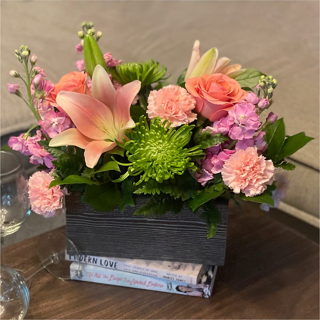 Beautiful Spirit Basket – Floreria Principe De Paz Llc, Somerset NJ