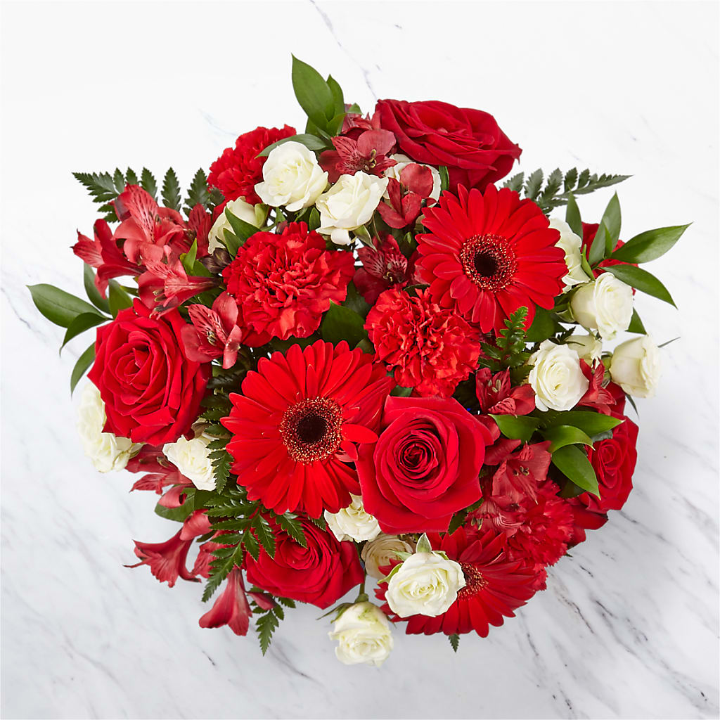Hearts Embrace Bouquet – Floreria Principe De Paz Llc, Somerset NJ