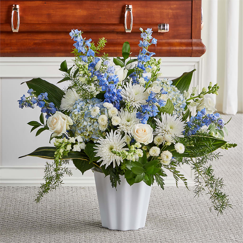 Everlasting Memories Floor Basket – Floreria Principe De Paz Llc, Somerset NJ