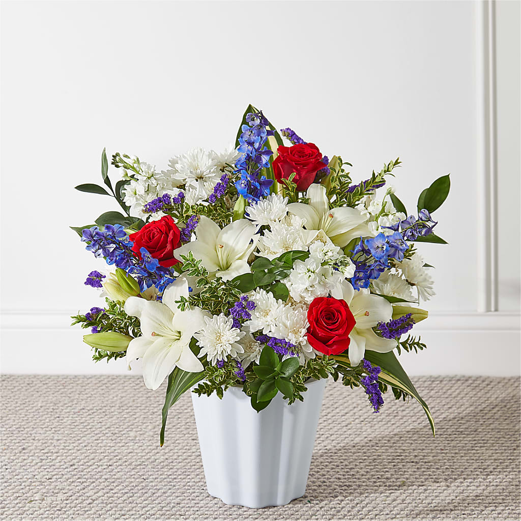 Consoled Floor Basket – Floreria Principe De Paz Llc, Somerset NJ