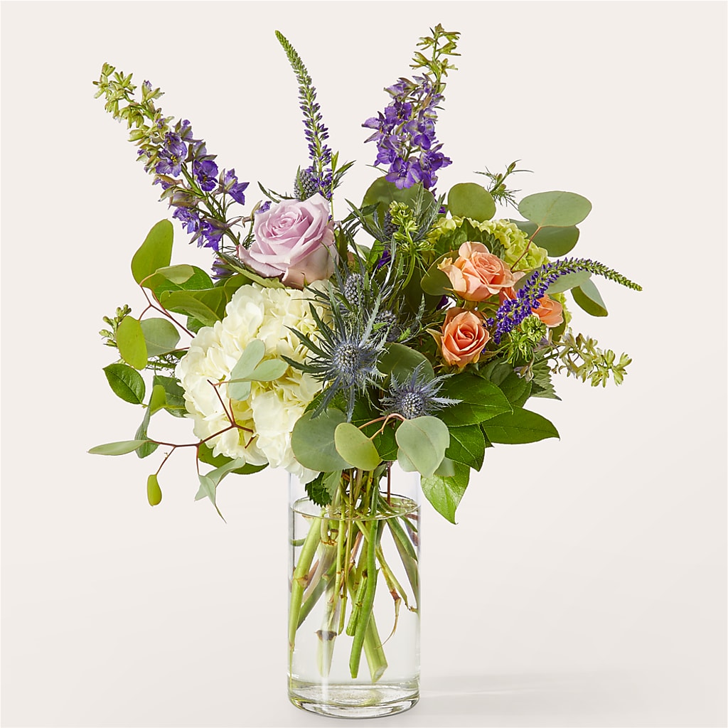 Appealing Aura Bouquet – Floreria Principe De Paz Llc, Somerset NJ