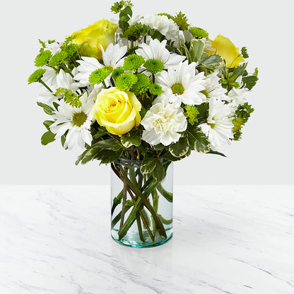 Happy Day Bouquet –  Floreria Principe De Paz Llc, Somerset NJ