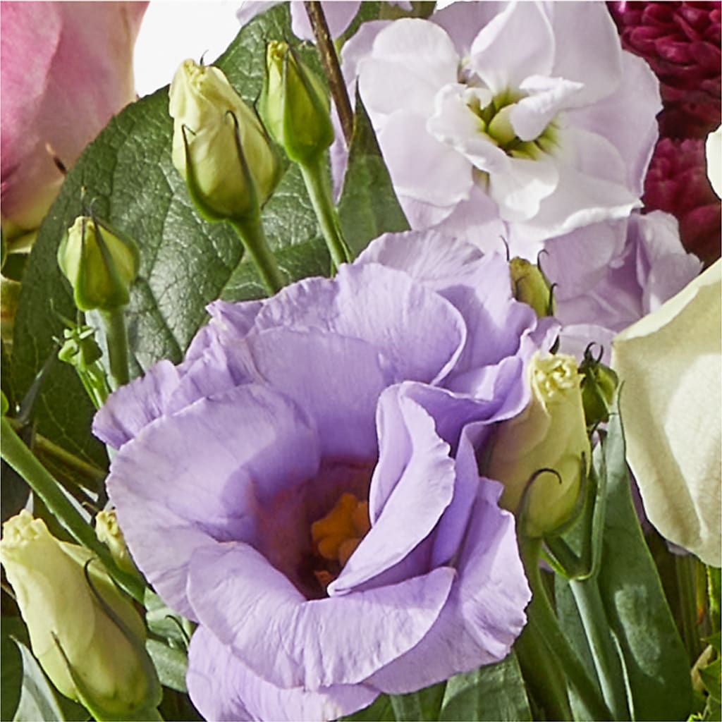 Work of Art Bouquet –  Floreria Principe De Paz Llc, Somerset NJ