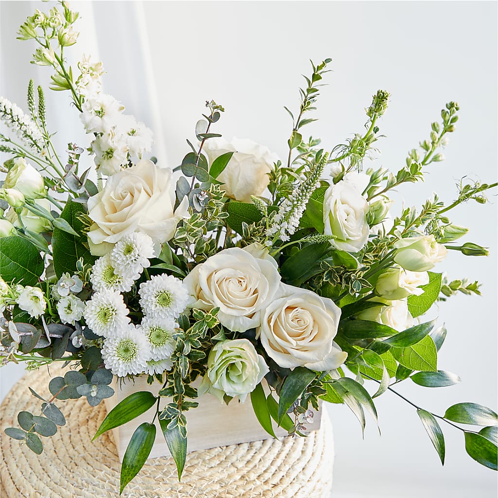 Cashmere Bouquet –  Floreria Principe De Paz Llc, Somerset NJ