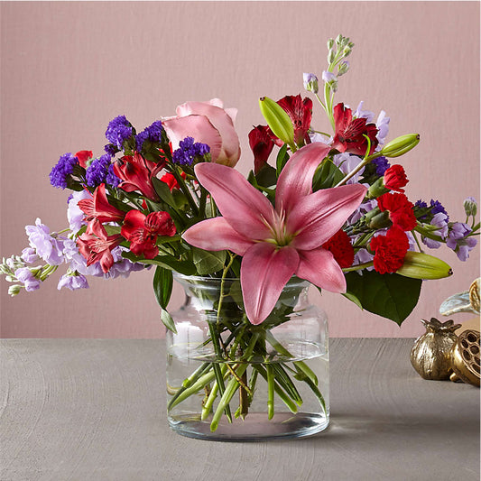 Romantique Bouquet –  Floreria Principe De Paz Llc, Somerset NJ