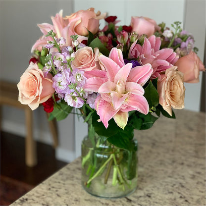 Romantique Bouquet –  Floreria Principe De Paz Llc, Somerset NJ