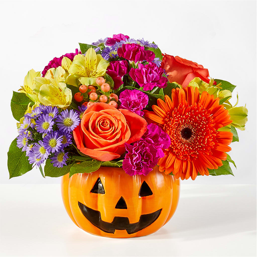 Tricks & Treats Pumpkin –  Floreria Principe De Paz Llc, Somerset NJ