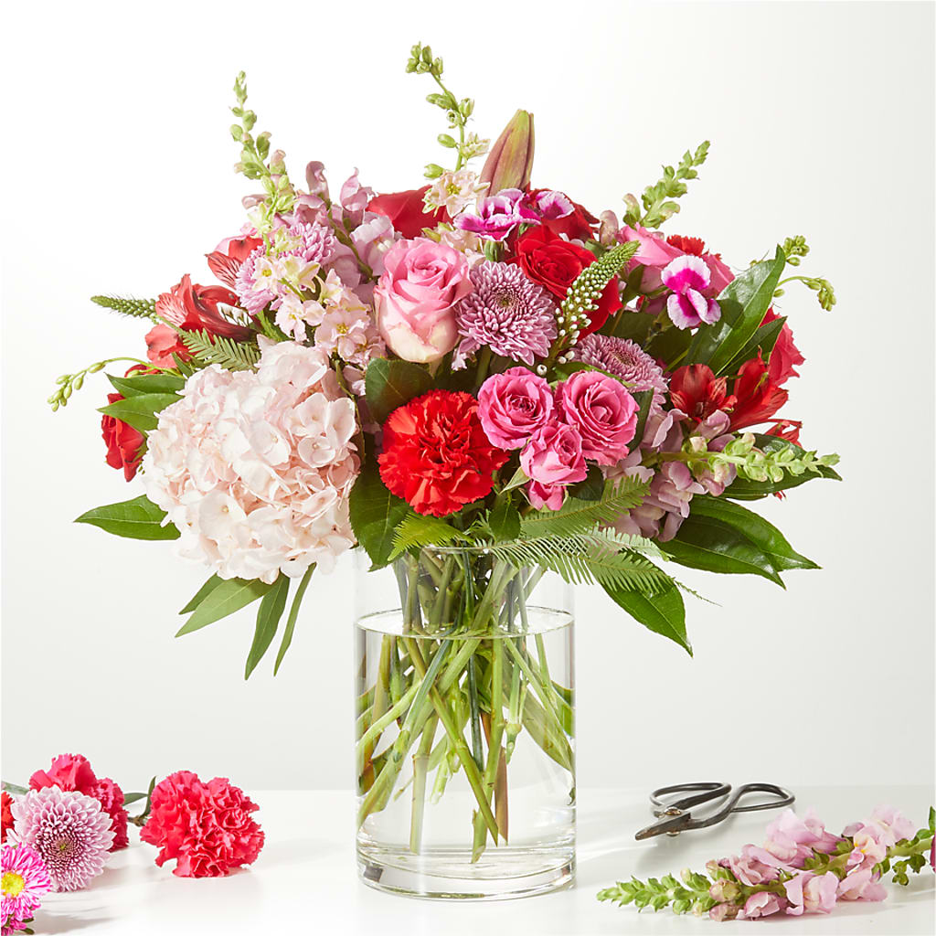 Swooning Over You - A Luxury Florist Original –  Floreria Principe De Paz Llc, Somerset NJ