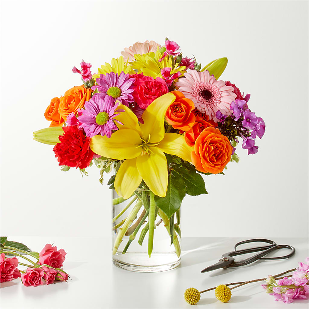 Cue the Confetti - A Florist Original –  Floreria Principe De Paz Llc, Somerset NJ