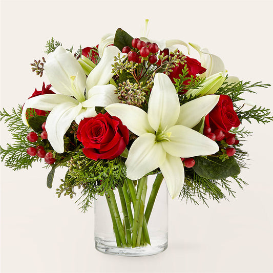 Glittering Lights Bouquet –  Floreria Principe De Paz Llc, Somerset NJ