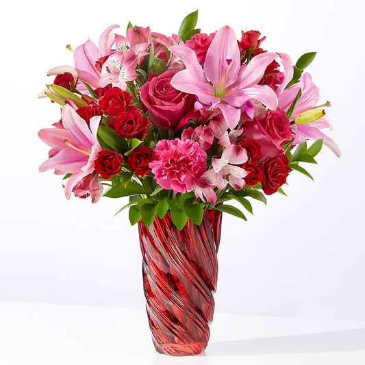 In Love Bouquet with Luxe Swirl Vase –  Floreria Principe De Paz Llc, Somerset NJ