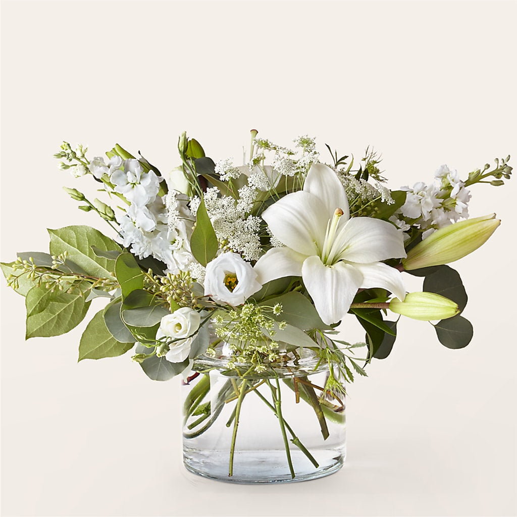 Alluring Elegance Bouquet –  Floreria Principe De Paz Llc, Somerset NJ