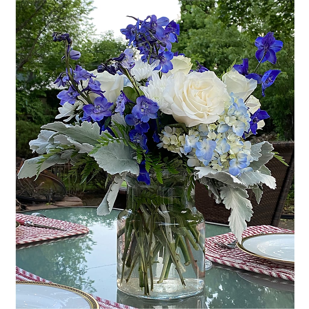 Clear Skies Bouquet –  Floreria Principe De Paz Llc, Somerset NJ
