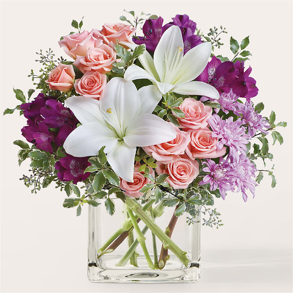 Mani Pedi Bouquet –  Floreria Principe De Paz Llc, Somerset NJ