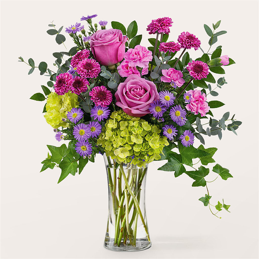 Whispering Garden Bouquet –  Floreria Principe De Paz Llc, Somerset NJ