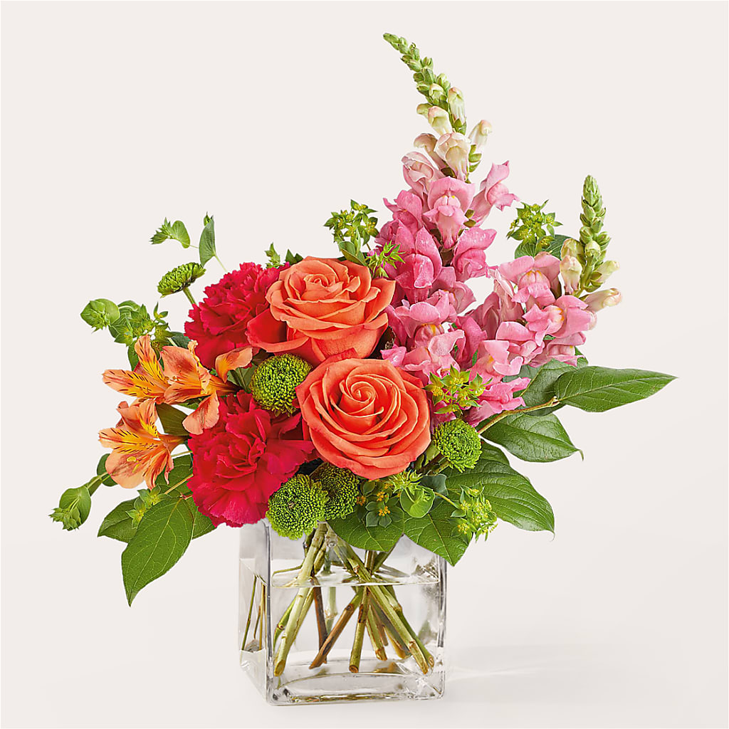 Cosmopolitan Bouquet –  Floreria Principe De Paz Llc, Somerset NJ