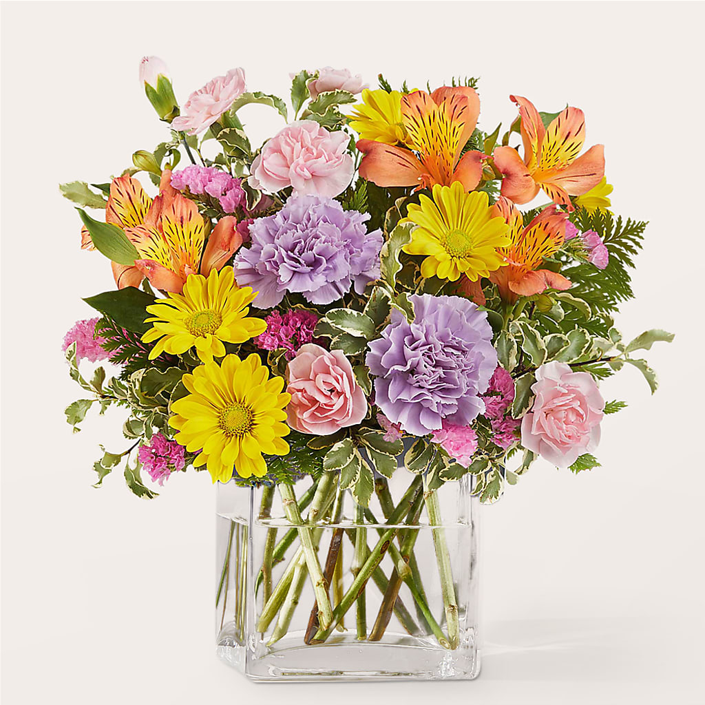 Shades of Happiness Bouquet –  Floreria Principe De Paz Llc, Somerset NJ