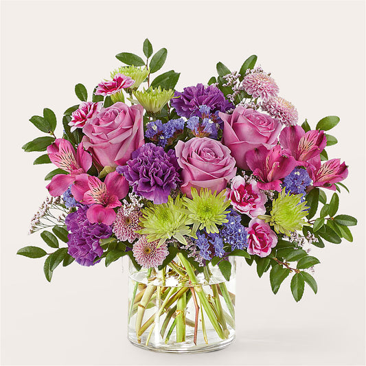 Glass Half Full Bouquet –  Floreria Principe De Paz Llc, Somerset NJ