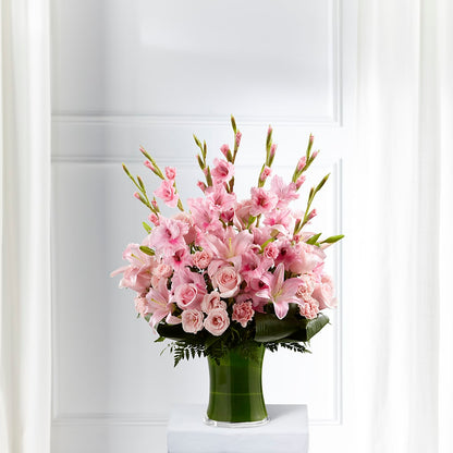 Lovely Tribute Bouquet –  Floreria Principe De Paz Llc, Somerset NJ