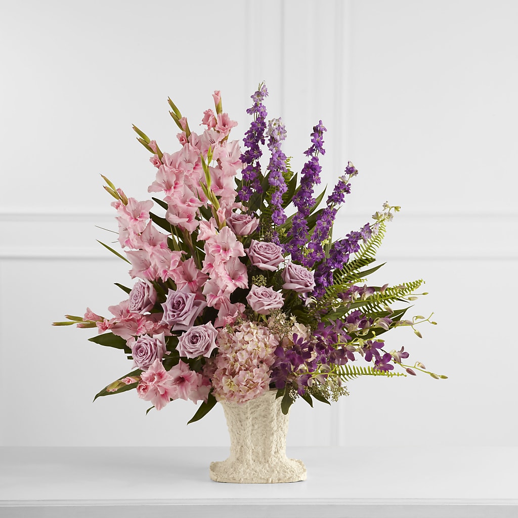 Flowing Garden Arrangement –  Floreria Principe De Paz Llc, Somerset NJ