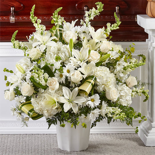 Thoughts of Tranquility Floor Basket –  Floreria Principe De Paz Llc, Somerset NJ