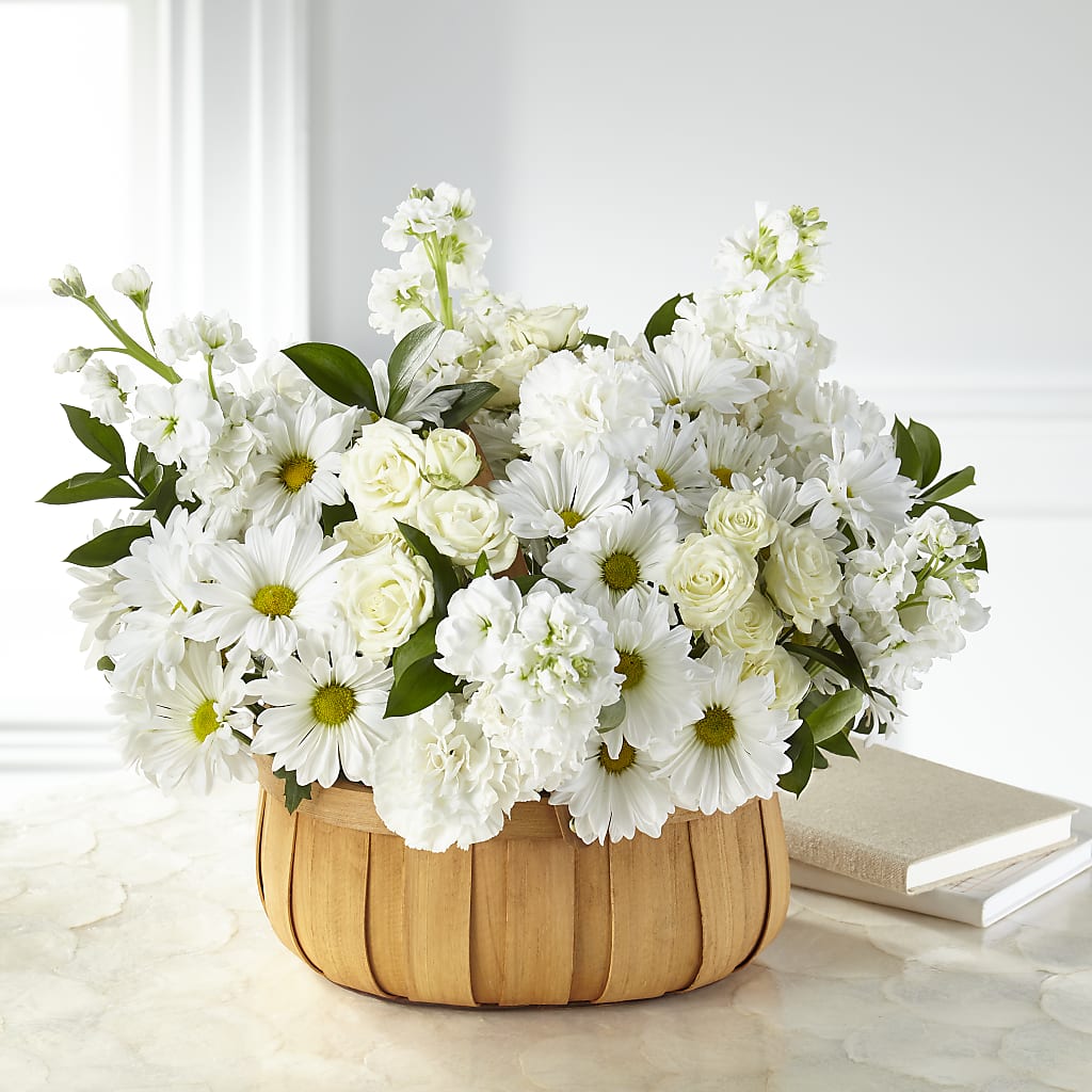 Graceful Garden Basket –  Floreria Principe De Paz Llc, Somerset NJ