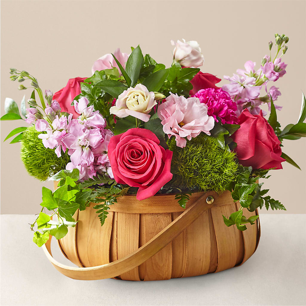 Radiance in Bloom Basket –  Floreria Principe De Paz Llc, Somerset NJ