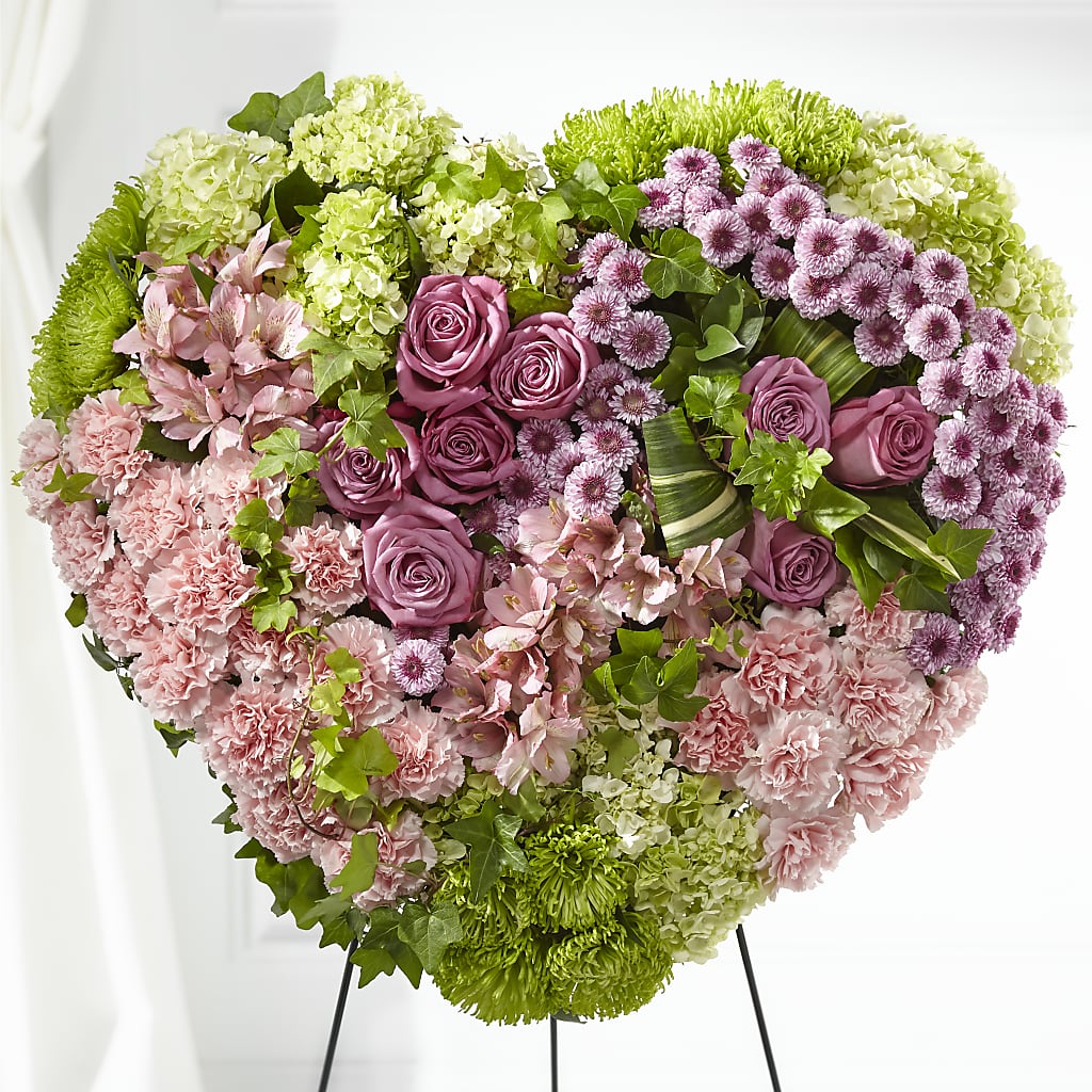 Heartwarming Standing Heart –  Floreria Principe De Paz Llc, Somerset NJ