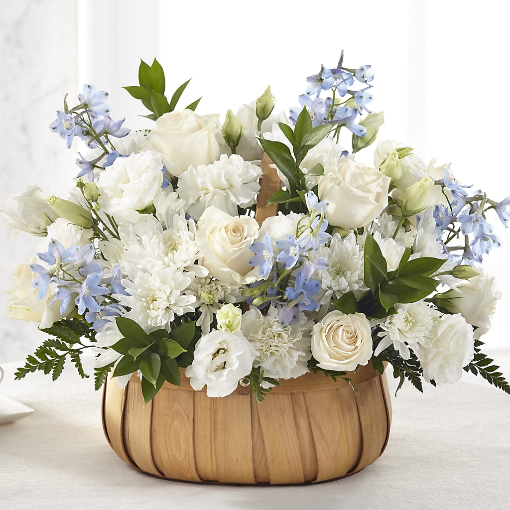 Sincerely Heartfelt Basket –  Floreria Principe De Paz Llc, Somerset NJ