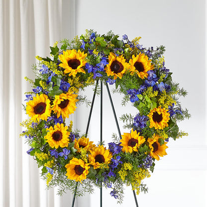 Bright Rays Wreath –  Floreria Principe De Paz Llc, Somerset NJ
