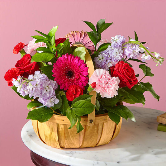 Pink Picnic Basket –  Floreria Principe De Paz Llc, Somerset NJ