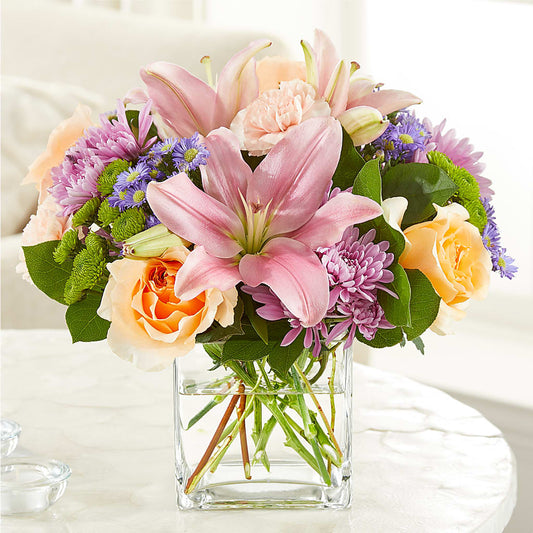 Delicate Details Bouquet –  Floreria Principe De Paz Llc, Somerset NJ