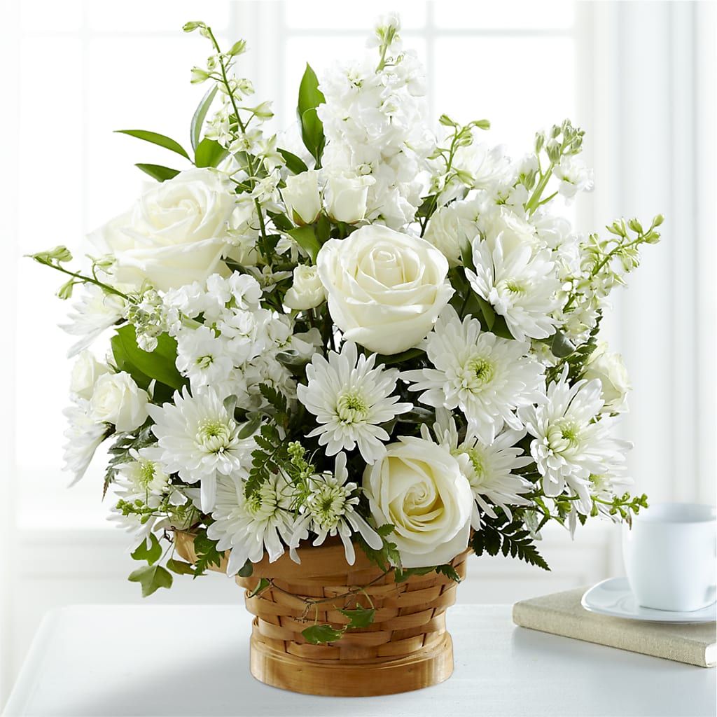 Heartfelt Condolences Arrangement –  Floreria Principe De Paz Llc, Somerset NJ