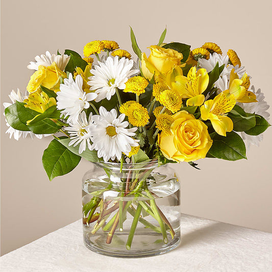 Sunny Sentiments Bouquet –  Floreria Principe De Paz Llc, Somerset NJ