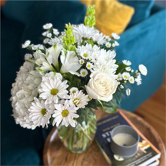 Classic Ivory – A Florist Original –  Floreria Principe De Paz Llc, Somerset NJ