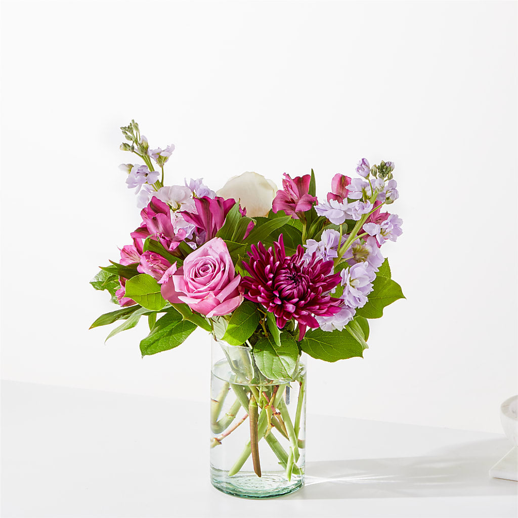 Amethyst Dreams Bouquet –  Floreria Principe De Paz Llc, Somerset NJ