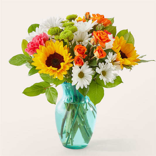 Sun-drenched Blooms Bouquet –  Floreria Principe De Paz Llc, Somerset NJ