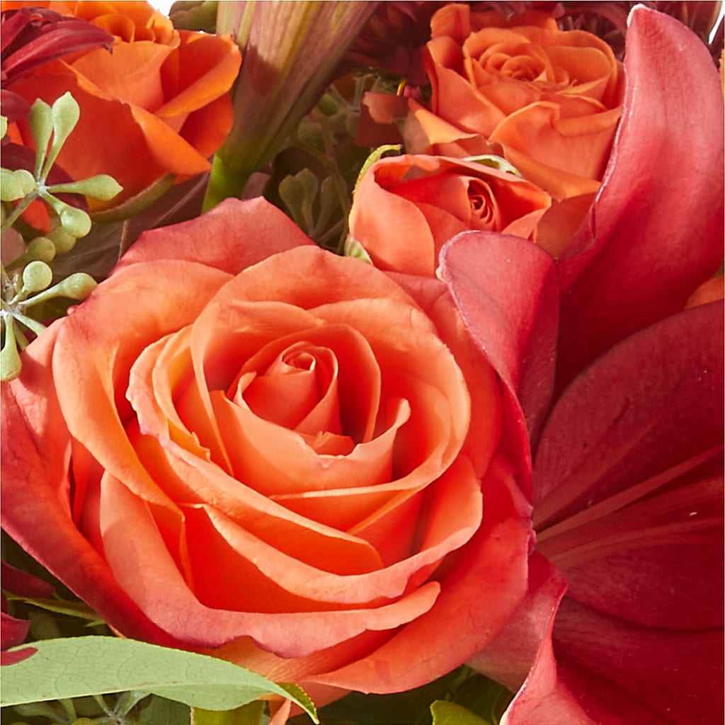 Crimson Leaves Bouquet –  Floreria Principe De Paz Llc, Somerset NJ
