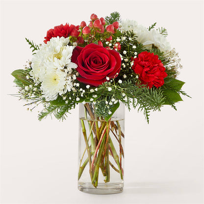Chance of Flurries Bouquet –  Floreria Principe De Paz Llc, Somerset NJ