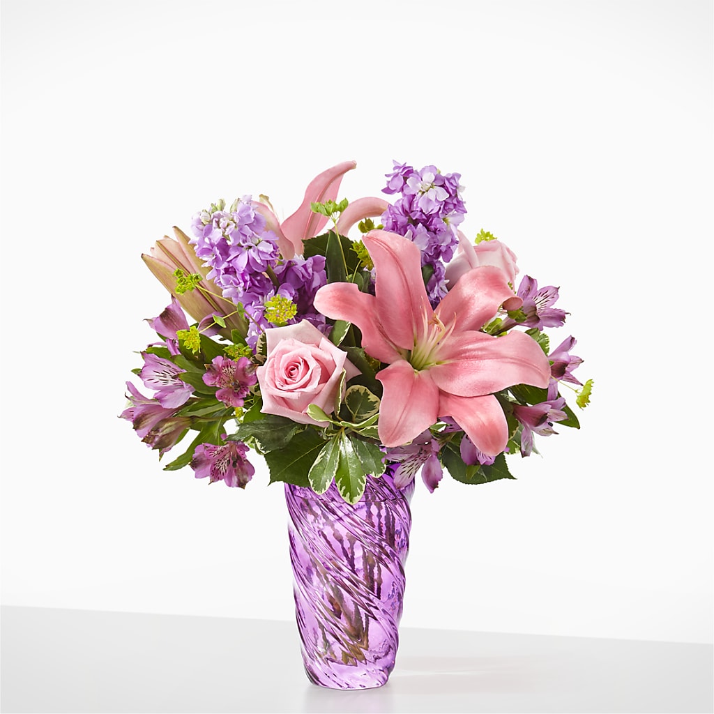 Precious Petals Bouquet with Luxe Swirl Vase –  Floreria Principe De Paz Llc, Somerset NJ
