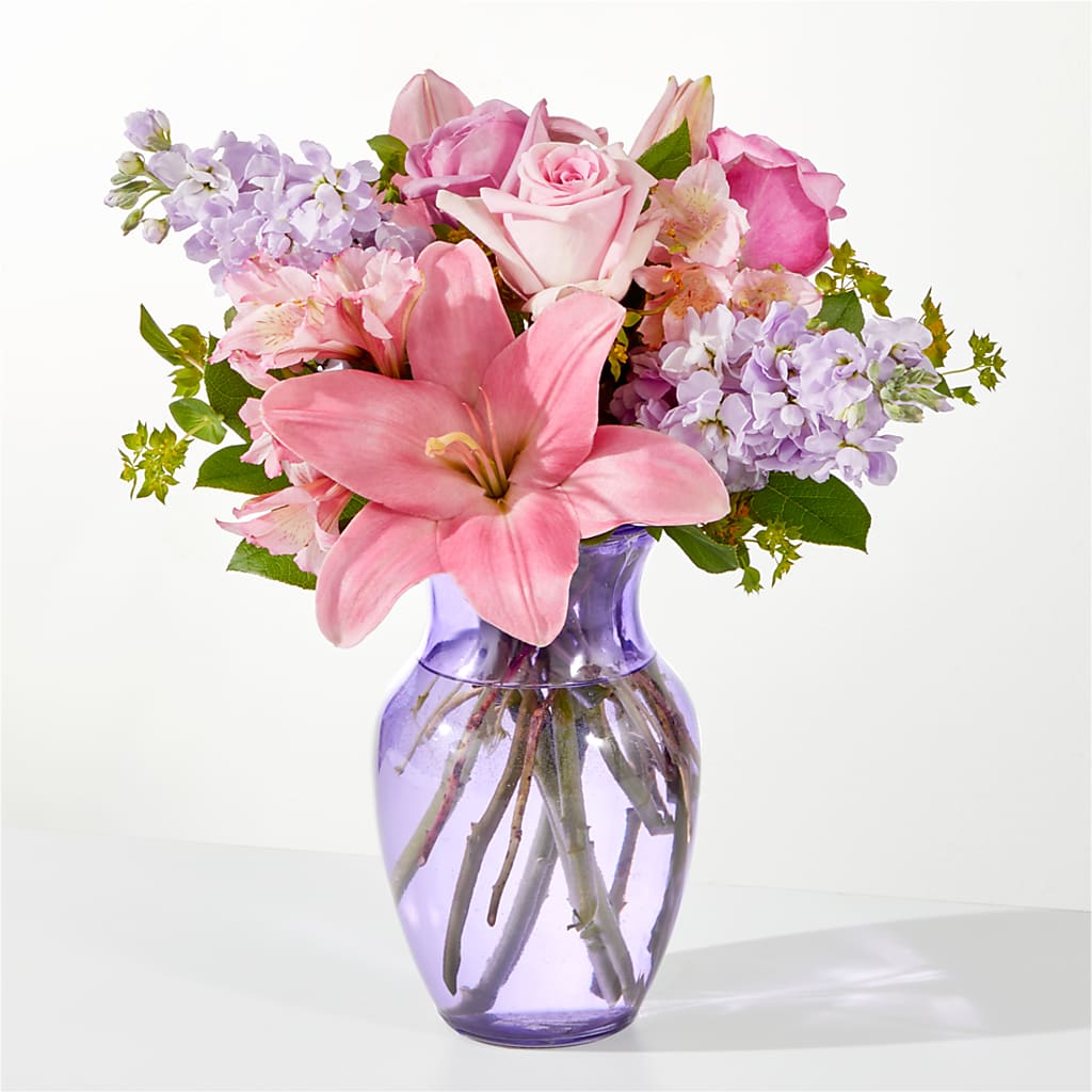 The Crown Jewel Bouquet –  Floreria Principe De Paz Llc, Somerset NJ