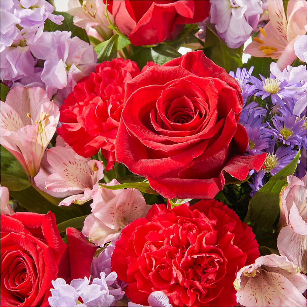 Your Majesty Bouquet –  Floreria Principe De Paz Llc, Somerset NJ