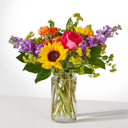 Vibrant Greetings Bouquet –  Floreria Principe De Paz Llc, Somerset NJ