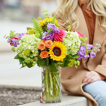 Vibrant Greetings Bouquet –  Floreria Principe De Paz Llc, Somerset NJ